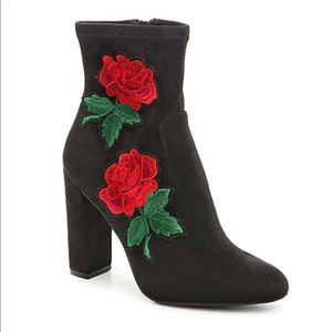 Steve Madden suede rose embroidered booties